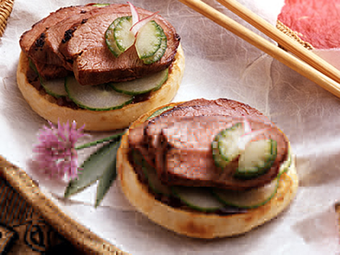 SLICE OF MEAT ON A BAYS ENGLISH MUFFIN