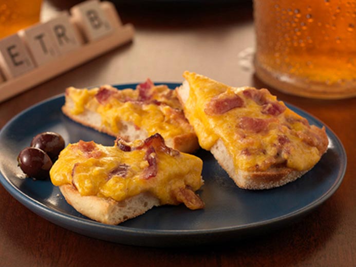 BACON, BEER & CHEDDAR ENGLISH MUFFIN BITES