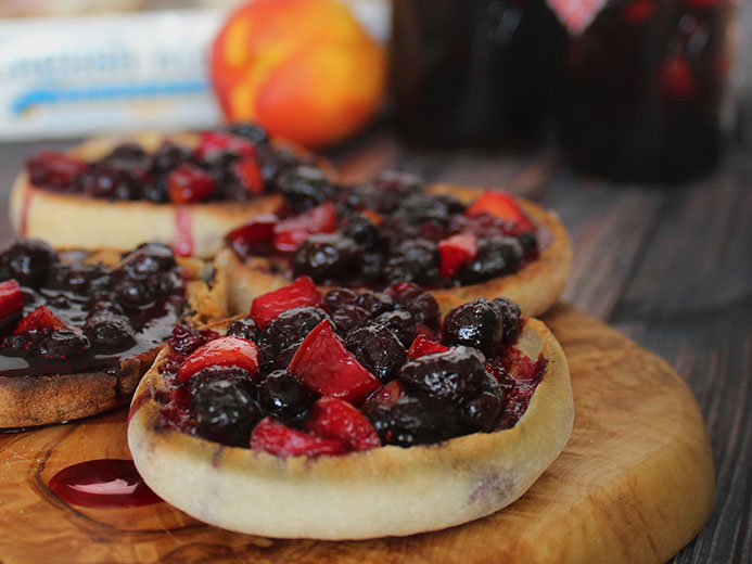 Blueberry Nectarine Ginger Spread