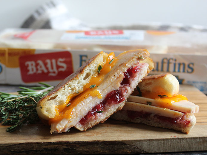 GRILLED SANDWICH WITH MEAT CHEESE AND FRUIT