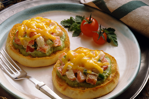 CHEESE AND SHELLFISH ON BAYS ENGLISH MUFFINS