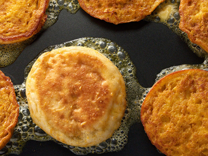 GOLDEN YELLOW BAYS TOASTING ON A SKILLET