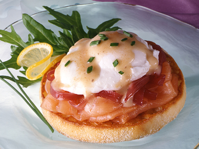 BAYS TOPPED WITH COOKED FISH, POACHED EGG AND HOLLANDAISE SAUCE