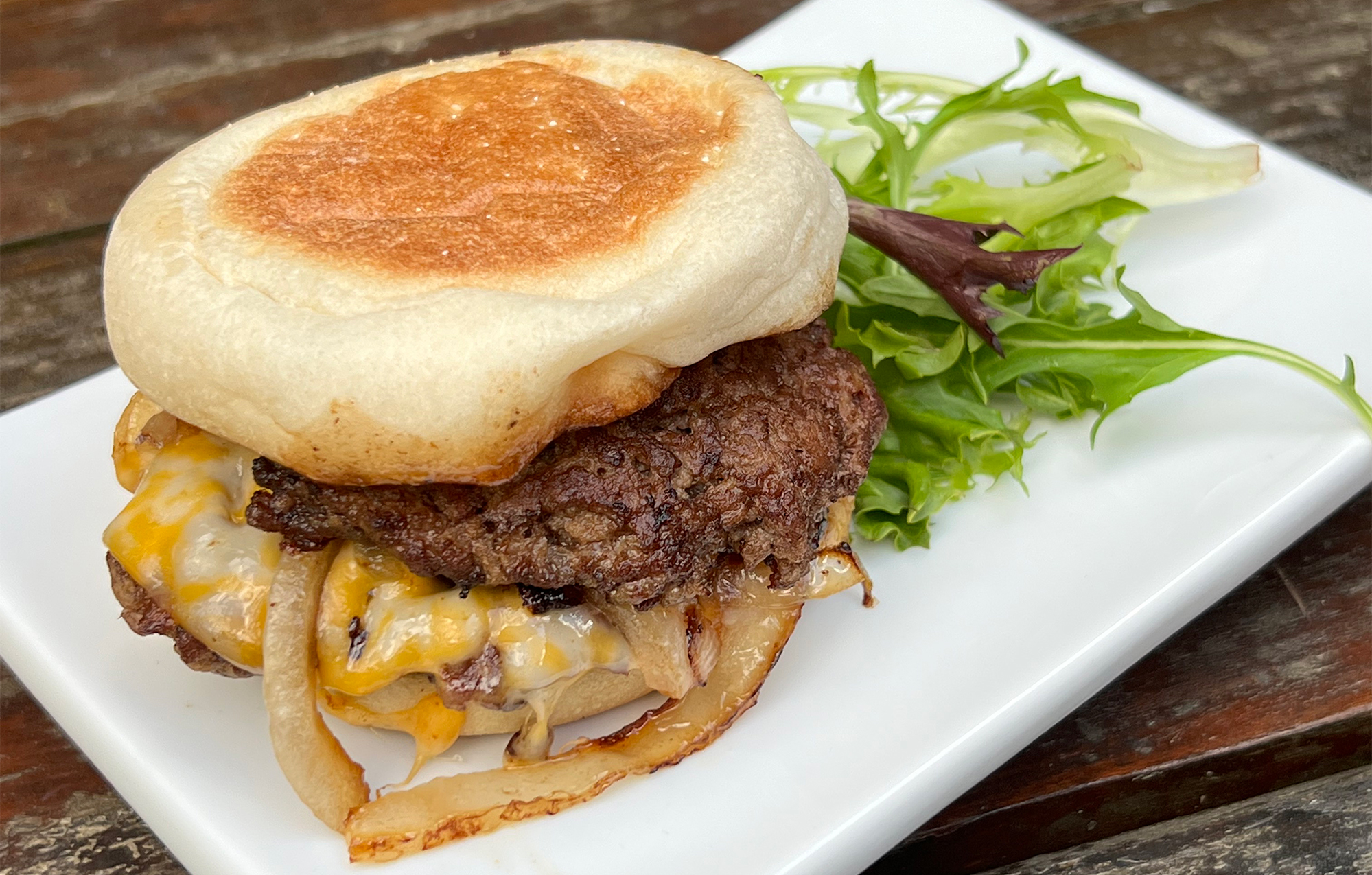 HAMBURGER WITH COLBYJACK CHEESE AND CARMELIZED ONIONS
