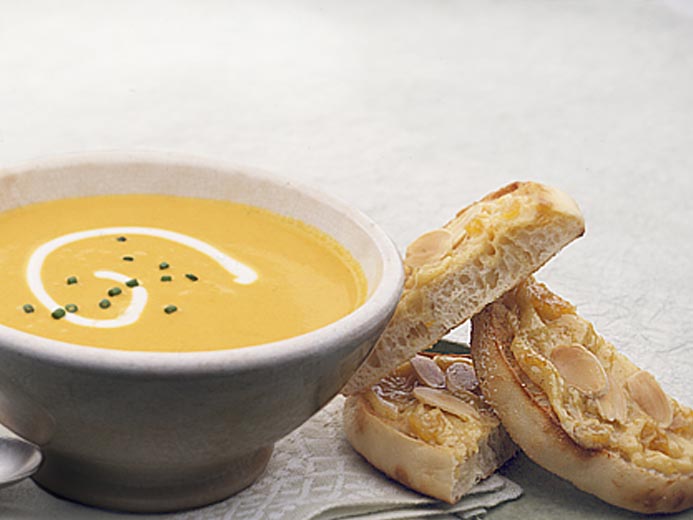 YELLOW SOUP NEXT TO BAYS